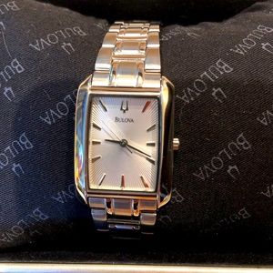 NWT women’s Bulova watch